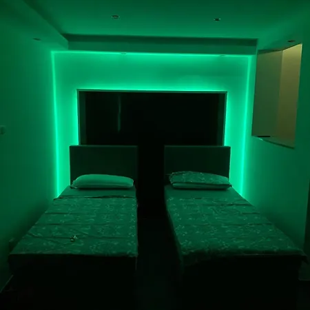 Je Zimmervermietung * Neumünster